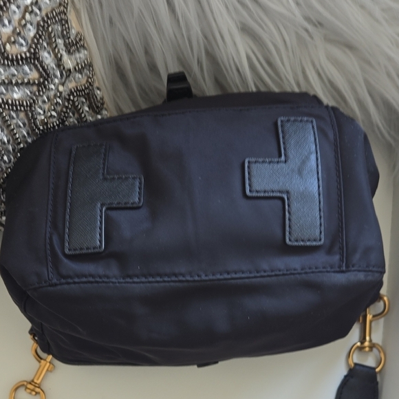 Tory Burch Black Quilted Crossbody Bag with Gold Accents - Picture 3 of 8